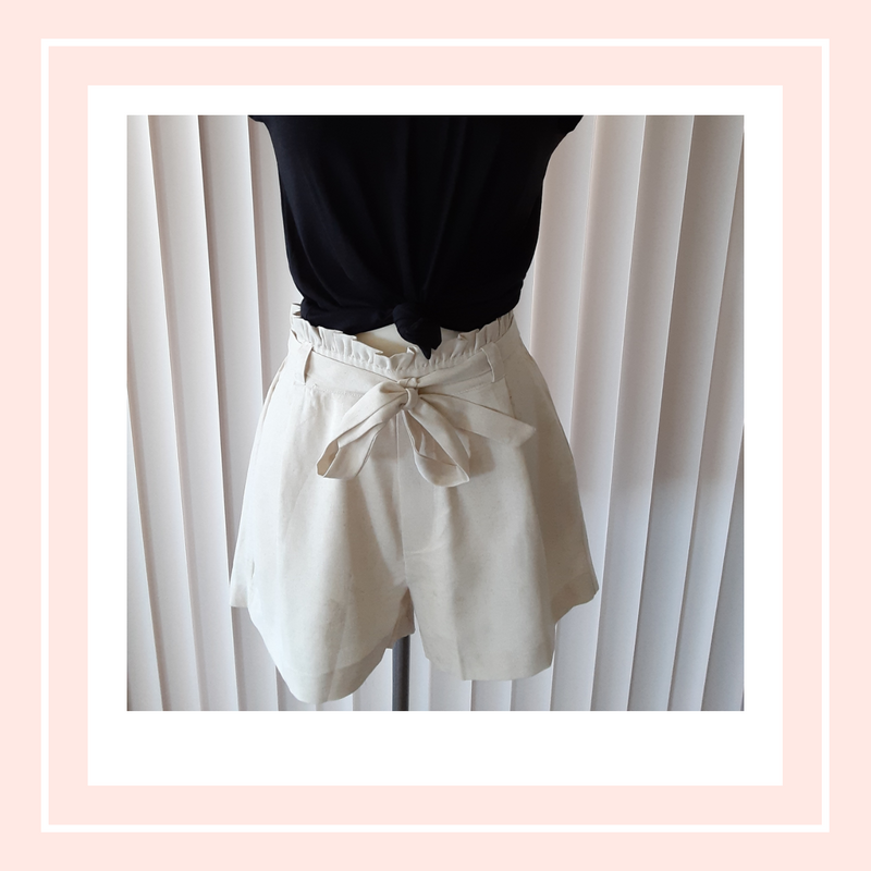 Short Linen Beige