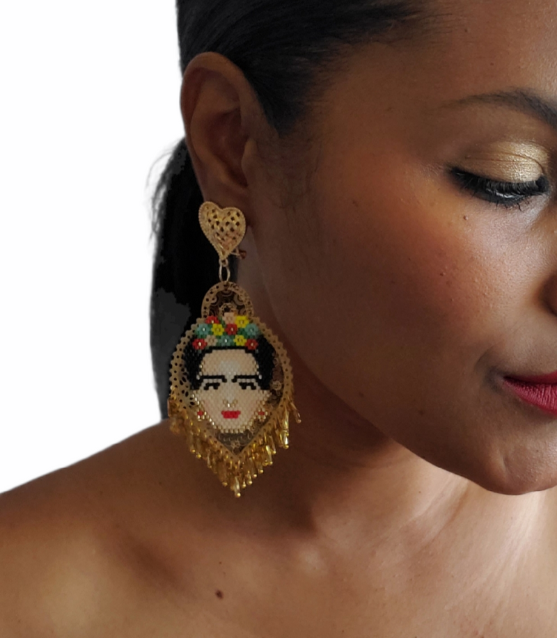 Soy Mi Propia Musa Earrings